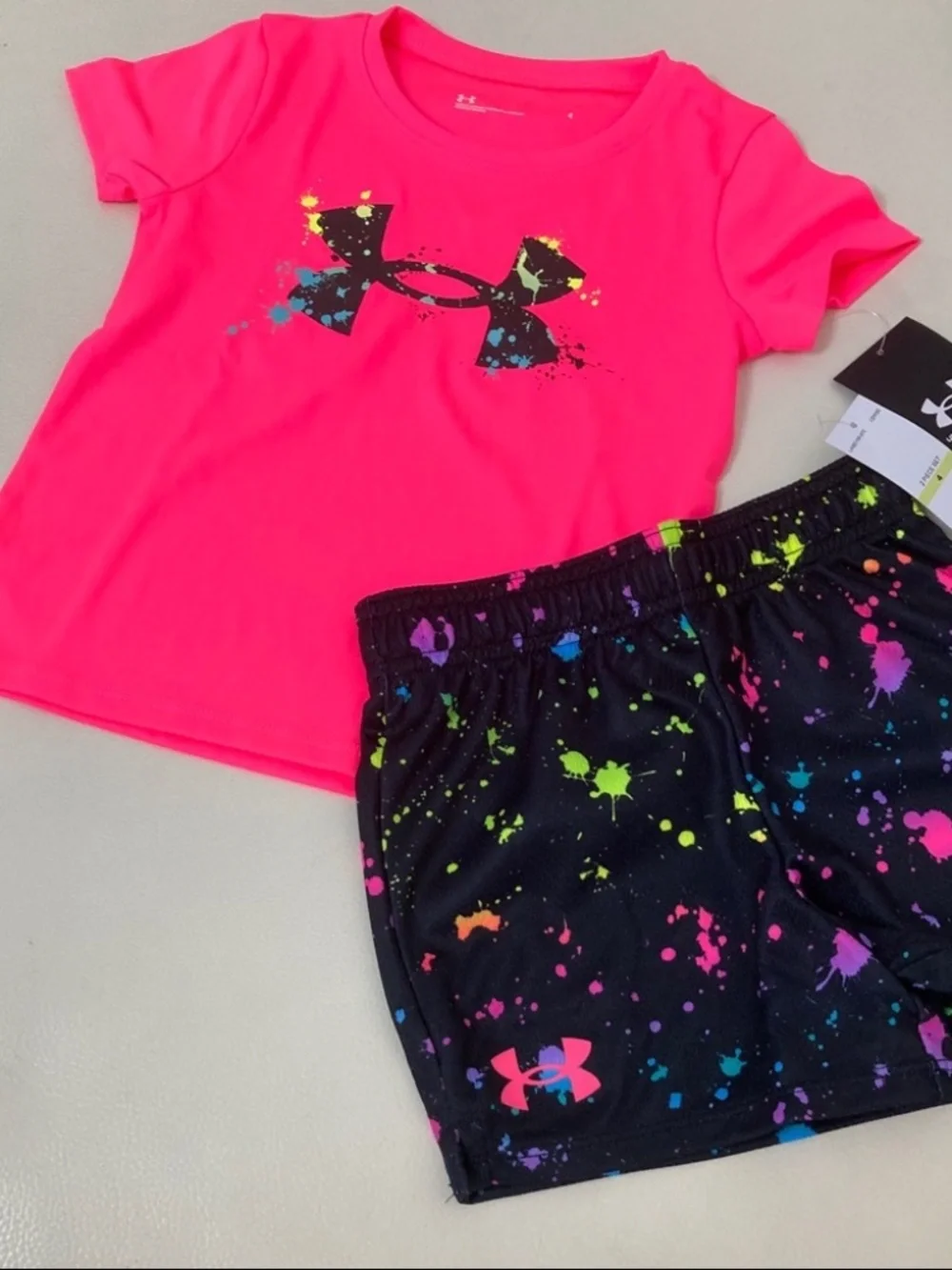 Under Armour cute pink neon colorful shorts set 2020 - Picture 4 of 4